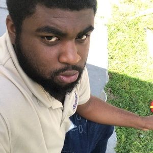 Meet your Posher, Javauney